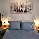 Zenios Andros-cycladic House Overlooking Bay بيت للعطل باتسي