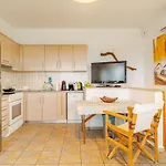 بيت للعطل Zenios Andros-cycladic House Overlooking Bay