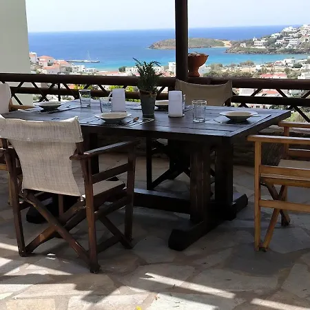 Casa vacanze Zenios Andros-cycladic House Overlooking Bay *