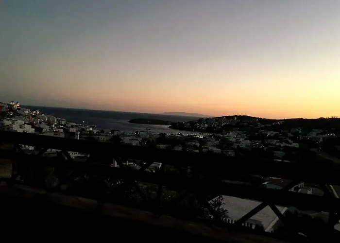 Zenios Andros-cycladic House Overlooking Bay Vakantiehuis Mpatsi