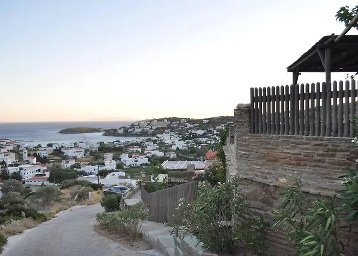 Vakantiehuis Zenios Andros-cycladic House Overlooking Bay Mpatsi
