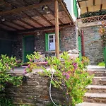 Zenios Andros-cycladic House Overlooking Bay Σπίτι διακοπών Μπατσί