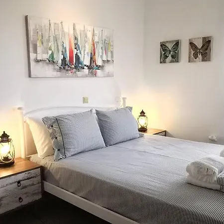 Zenios Andros-cycladic House Overlooking Bay Dom wakacyjny *