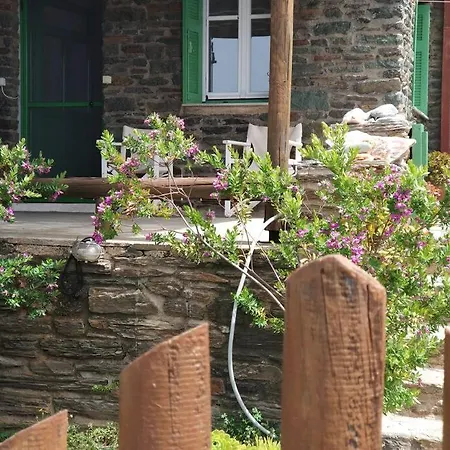 Zenios Andros-cycladic House Overlooking Bay Dom wakacyjny