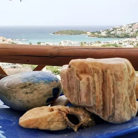 Ferienhaus Zenios Andros-cycladic House Overlooking Bay *